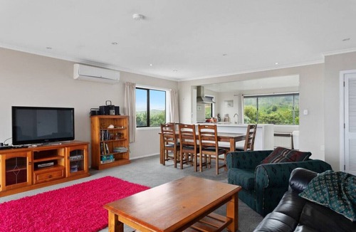 Waiotahi House | Wonderful Waiotahe Beach