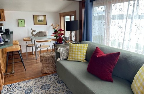 Buzzards Bay House | Wonderful water front house