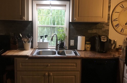 Alexandria Bay Cottage | WONDERFUL WATERFRONT & SHIP VIEWS WITH YOUR OWN DOCK SPOT FOR YOUR BOAT!