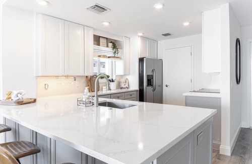 East Ocean Ave Condo | Wonderful waterfront tranquilityn