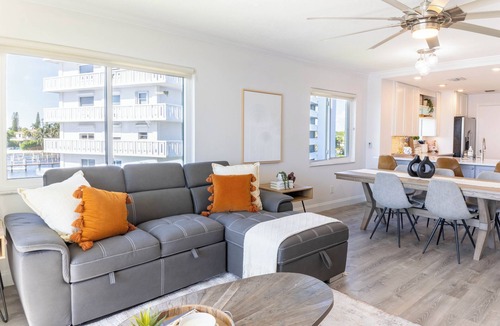 East Ocean Ave Condo | Wonderful waterfront tranquilityn
