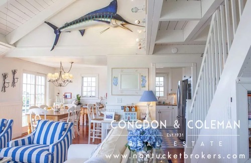 Madaket House | Wonderful waterfront home with pool and jacuzzi