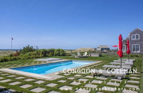 Madaket House | Wonderful waterfront home with pool and jacuzzi