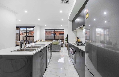 Delacombe House | Wonderful Winter Valley Escape