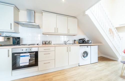 Hull Old Town Apartment | Wonderjay Executive Apartment By Jesouth