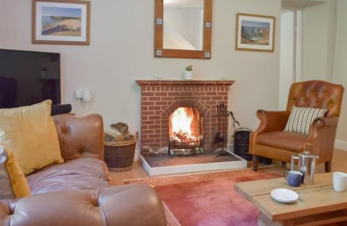 Stackpole House | Wood Cottage