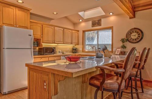 Oregon Water Wonderland House | Wood Duck 5