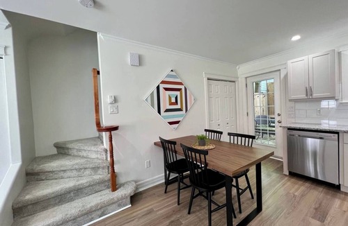 Downtown St. John's House | Wood House King Bd 2 Queens Fire Pit