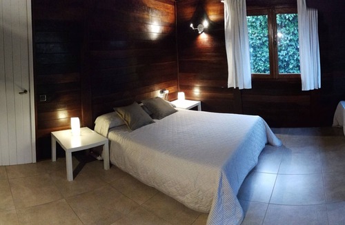Cubelles House | WOOD HOUSE MASSARANDUBA