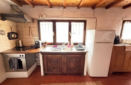 Los Masos House | Wood Lodge - beach- Skiing - Thermal Baths