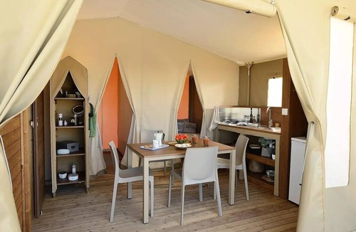 Luynes House | Wood Lodge Standard 25 m2 (2 Schlafzimmer) + überdachte Terrasse 5 Personen