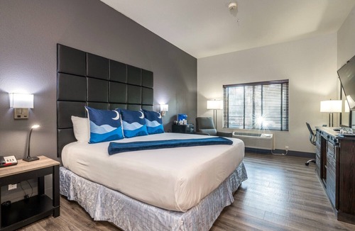 Hailey Hotel | Wood River Inn & Suites