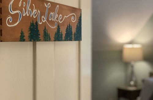 Woodstock Bed & Breakfast | Woodbridge Inn