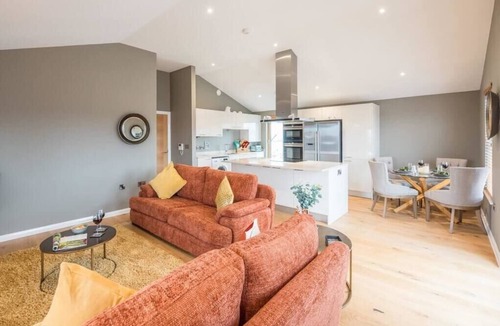 Martlesham Heath Apartment | Woodbridge Penthouse