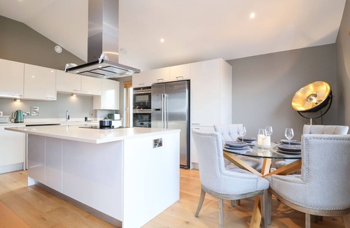 Martlesham Heath Cottage | Woodbridge Penthouse
