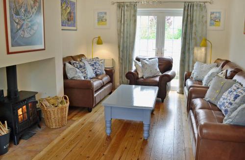Bridport House | Woodbrook Cottage