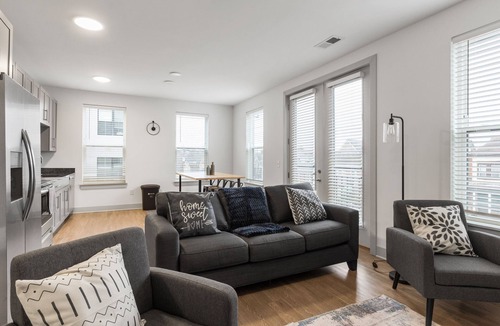 East Walnut HIlls Apartment | Woodburn Exchange