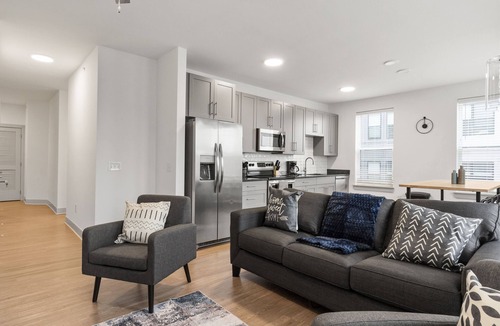 East Walnut HIlls Apartment | Woodburn Exchange