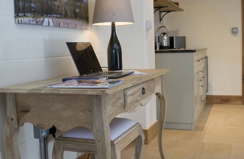 Inchbrook House | Woodchester Valley Vineyard Barns