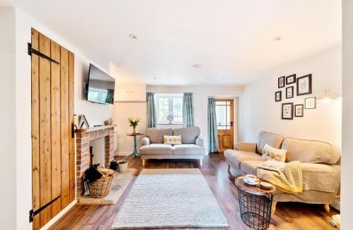 Buckland Newton House | Woodcutter's Cottage