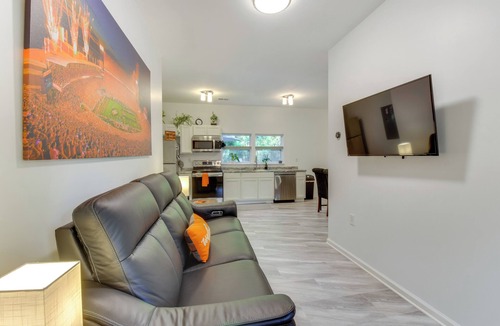 Clemson Cottage | Wooded Cottage - 3 Mi to Clemson University