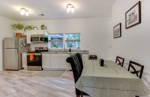 Clemson Cottage | Wooded Cottage - 3 Mi to Clemson University
