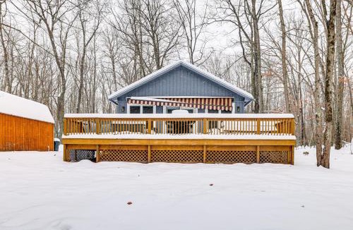 Farwell House | Wooded Country Home with Spacious Deck in Farwell!