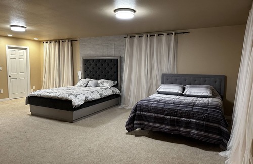 Mirrormont House | Wooded Privacy getaway