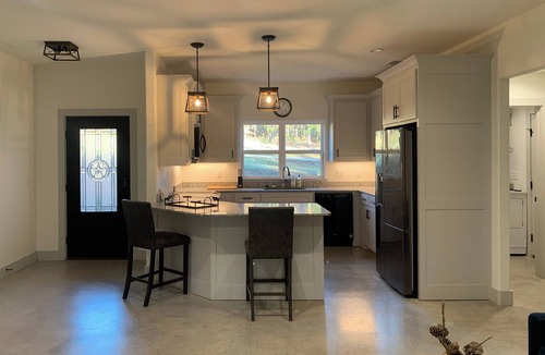 Dogwood House | Wooded Retreat Near Lake Bob Sandlin