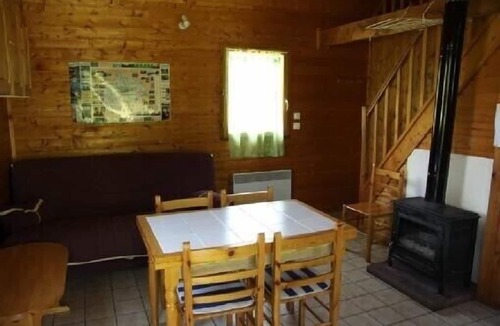 La Chapelle-d'Alagnon Ski Chalet | Wooden Chalet for 4/5 persons