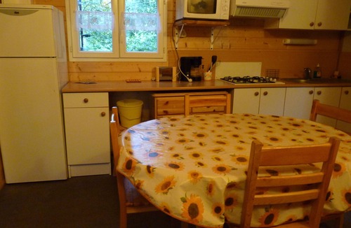 Saint-Agnan Ski Chalet | wooden chalet 6/8 people in the countryside with fishing pond