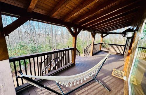 Saluda Villa | Wooden Fork Retreat