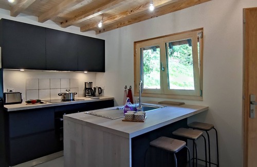 Saint-Pierre-d'Entremont Ski Chalet | Wooden chalet in Chartreuse near Cirque de St Même
