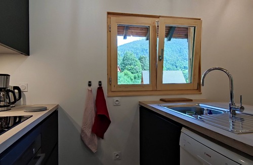 Saint-Pierre-d'Entremont Ski Chalet | Wooden chalet in Chartreuse near Cirque de St Même