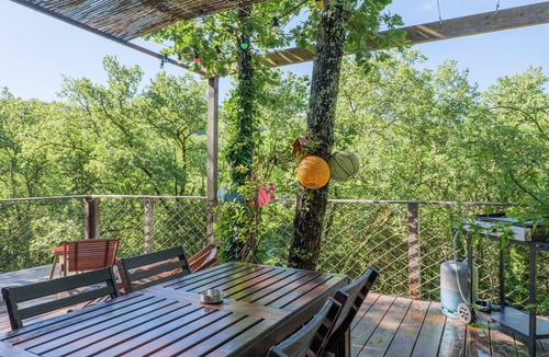 Salavas House | Wooden House/Cabin - Pont d’Arc – Nature & Tranquility
