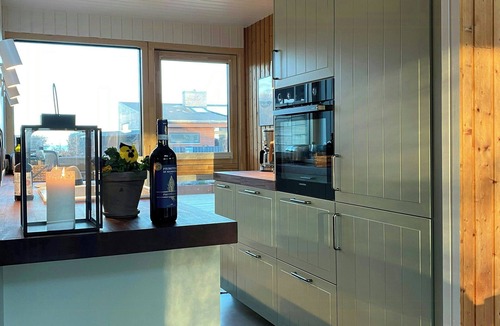 Saksild Strand House | Wooden house from the 1960s at Saksild Beach