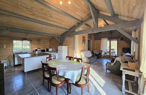 Saint-Chamassy Cottage | Wooden house with private pool and WiFi in the heart of Périgord