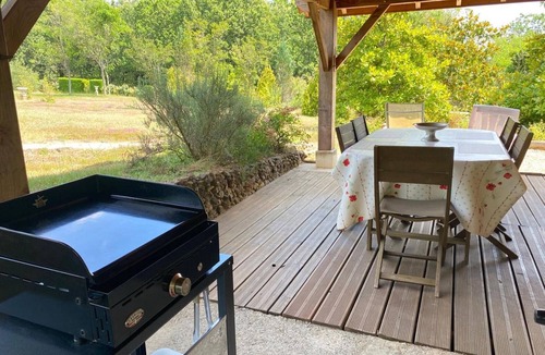 Saint-Chamassy Cottage | Wooden house with private pool and WiFi in the heart of Périgord