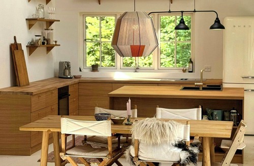 Aalborg House | Wooden house with animals and kayaks near Aalborg