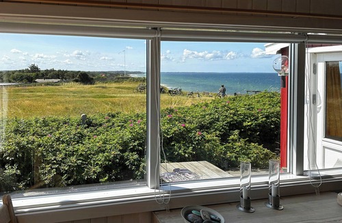 Hundested House | Wooden house with panoramic view over Kattegat
