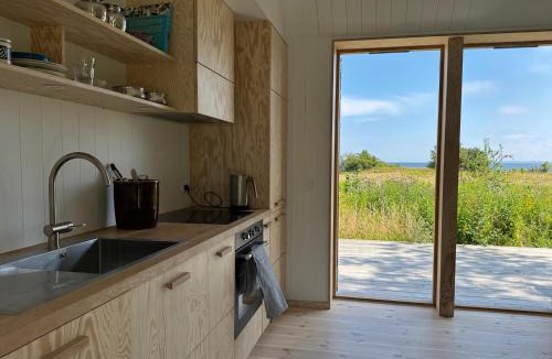 Praesto House | Wooden House With Seaviews Close To Bønsvig Beach