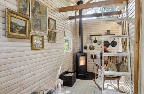 Kalundborg House | Wooden house with wild garden by Sejerø Bay