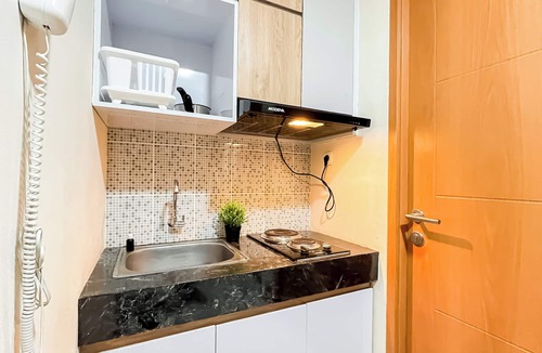 Pondokcina Apartment | Wooden Nest 2Br Without Living Room At Evenciio Margonda Apartment
