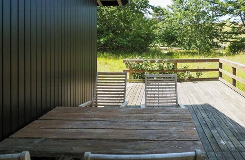 Hundested House | Wooden summer house by Kattegat and Isefjord