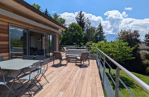 Veyrier-du-Lac Villa | Wooden Villa 4*