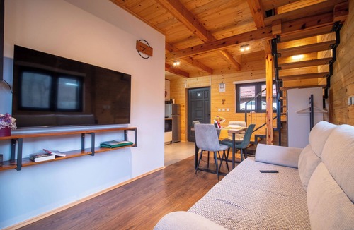 Seliste Dreznicko Apartment | Wooden Villa OLD OAK app2 in fabulous Plitvice Lakes