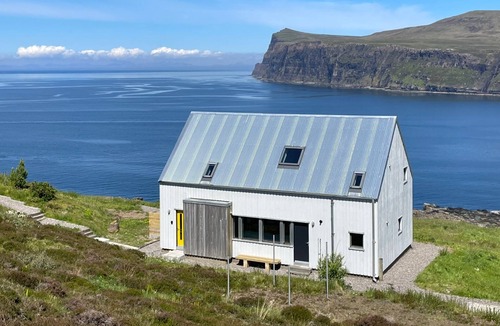 Waternish House | Woodenhouse