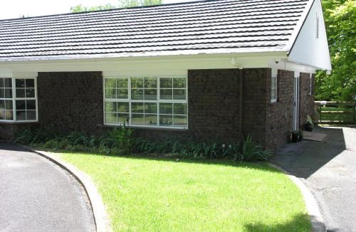 Karapiro Apartment | Woodhey Retreat Unit 2