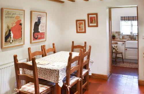 Padeswood House | Woodhouse Cottage