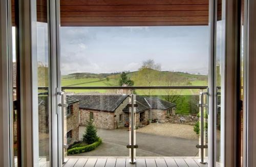 Pooley Bridge House | Woodhouse Lodge